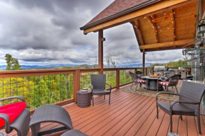 Woodsy Retreat with Fire Pit and Resort Amenities